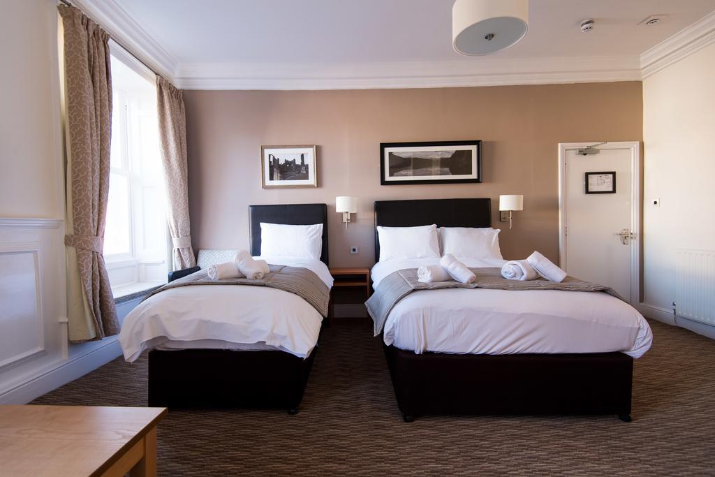 The Wellington Hotel Brecon Eksteriør billede