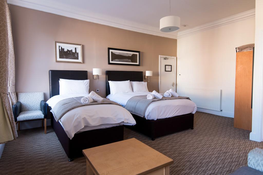 The Wellington Hotel Brecon Eksteriør billede