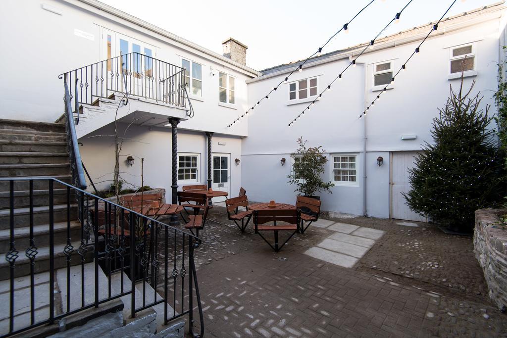 The Wellington Hotel Brecon Eksteriør billede