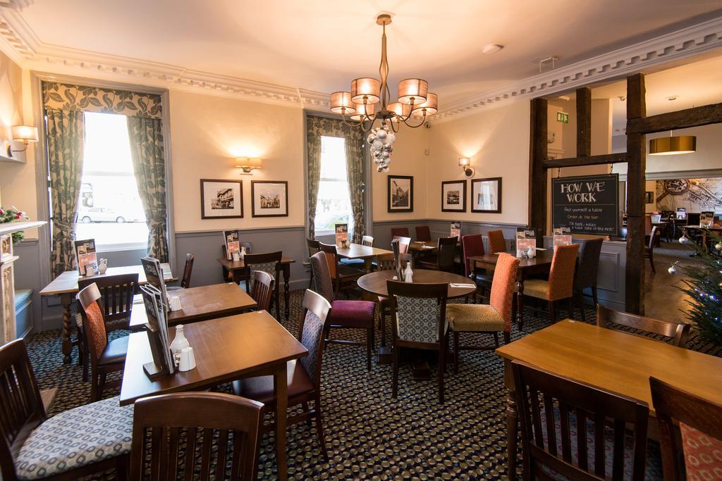 The Wellington Hotel Brecon Eksteriør billede